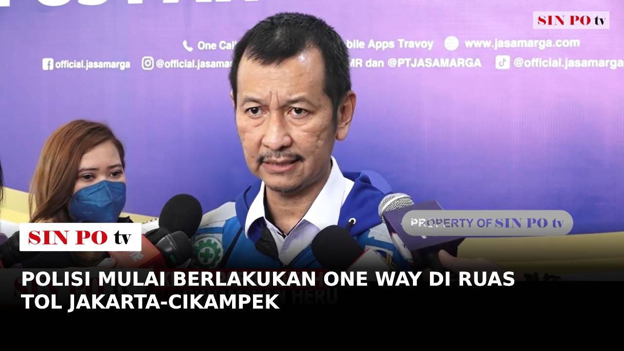 Polisi Mulai Berlakukan One Way Di Ruas Tol Jakarta-Cikampek