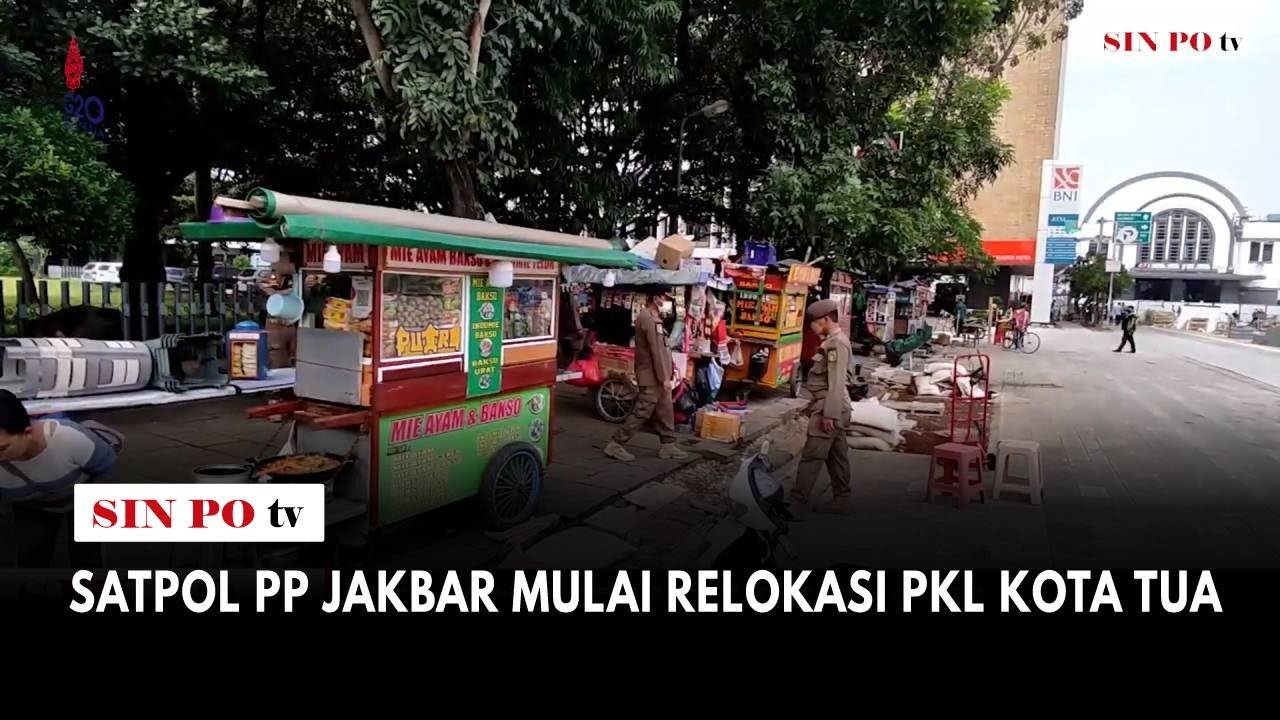 Satpol PP Jakbar Mulai Relokasi PKL Kota Tua