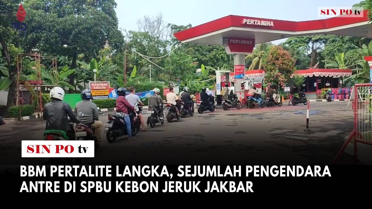 BBM Pertalite Langka, Sejumlah Pengendara Antre Di SPBU Kebon Jeruk Jakbar