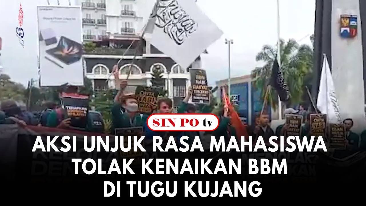 Aksi Unjuk Rasa Mahasiswa Tolak Kenaikan BBM Di Tugu Kujang