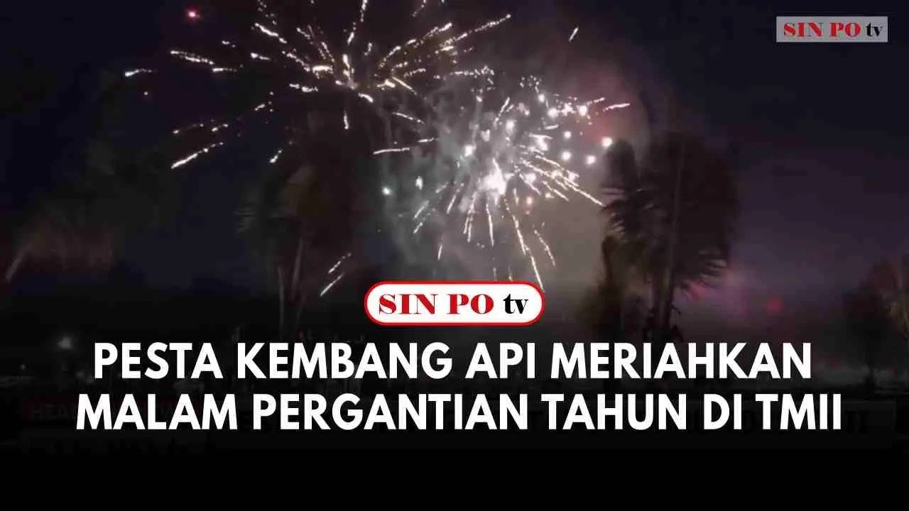 Pesta Kembang Api Meriahkan Malam Pergantian Tahun Di TMII