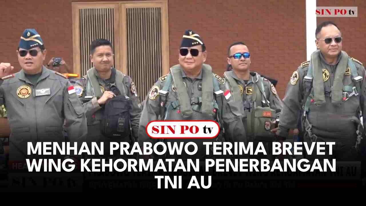 Menhan Prabowo Terima Brevet Wing Kehormatan Penerbangan TNI AU