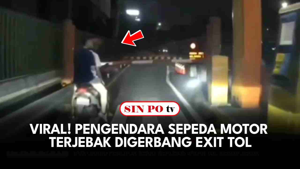 Pengendara Sepeda Motor Terjebak Digerbang Exit Tol