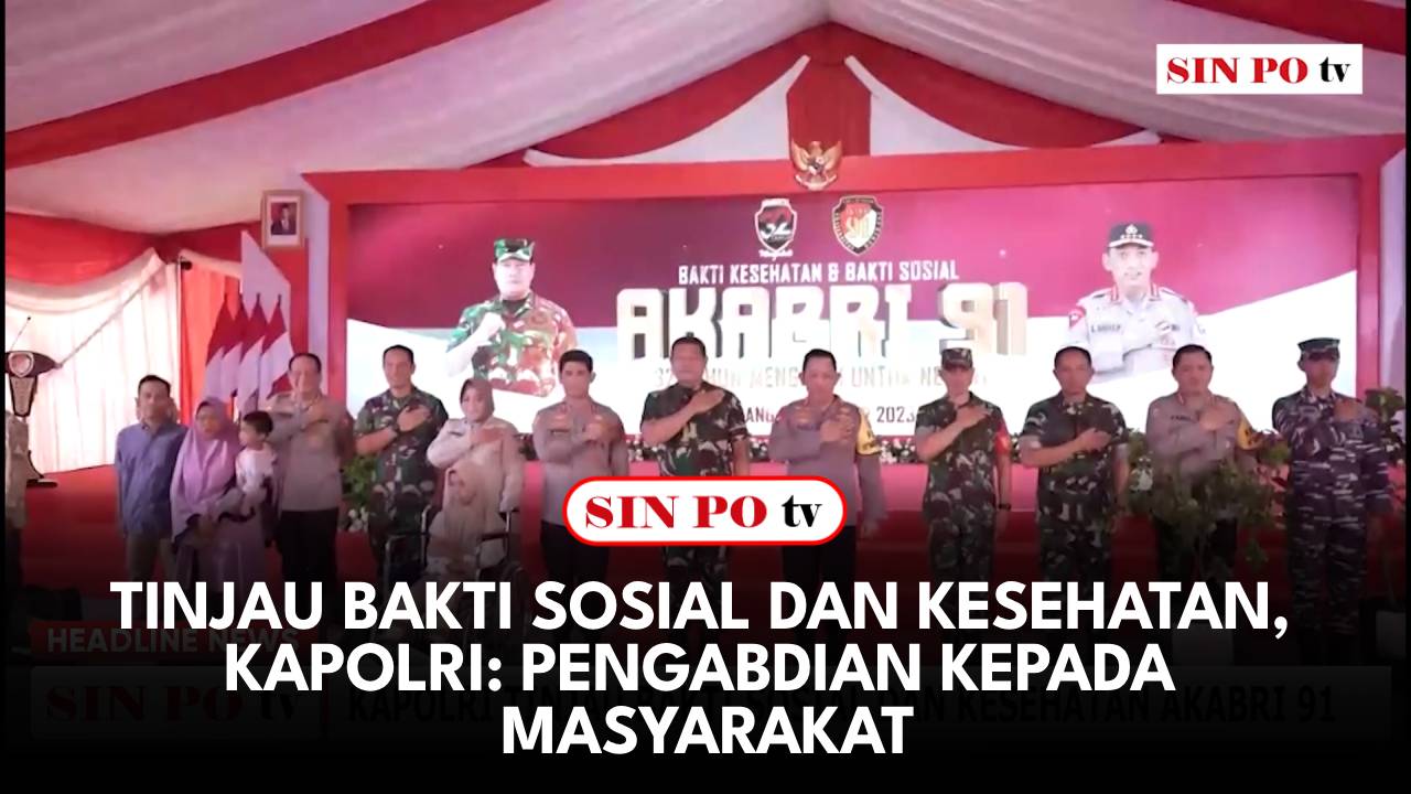 Kapolri Jenderal Polisi Listyo Sigit Prabowo menghadiri pelaksanaan bakti kesehatan dan bakti sosial