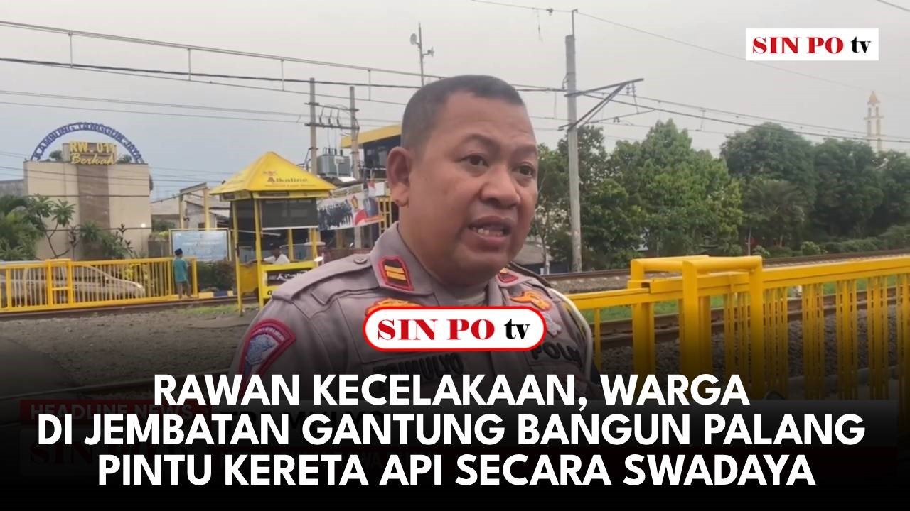 Rawan Kecelakaan, Warga Di Jembatan Gantung Bangun Palang Pintu Kereta Api Secara Swadaya