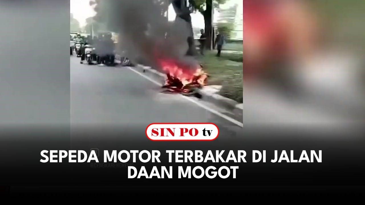 Sepeda Motor Terbakar di Jalan Daan Mogot