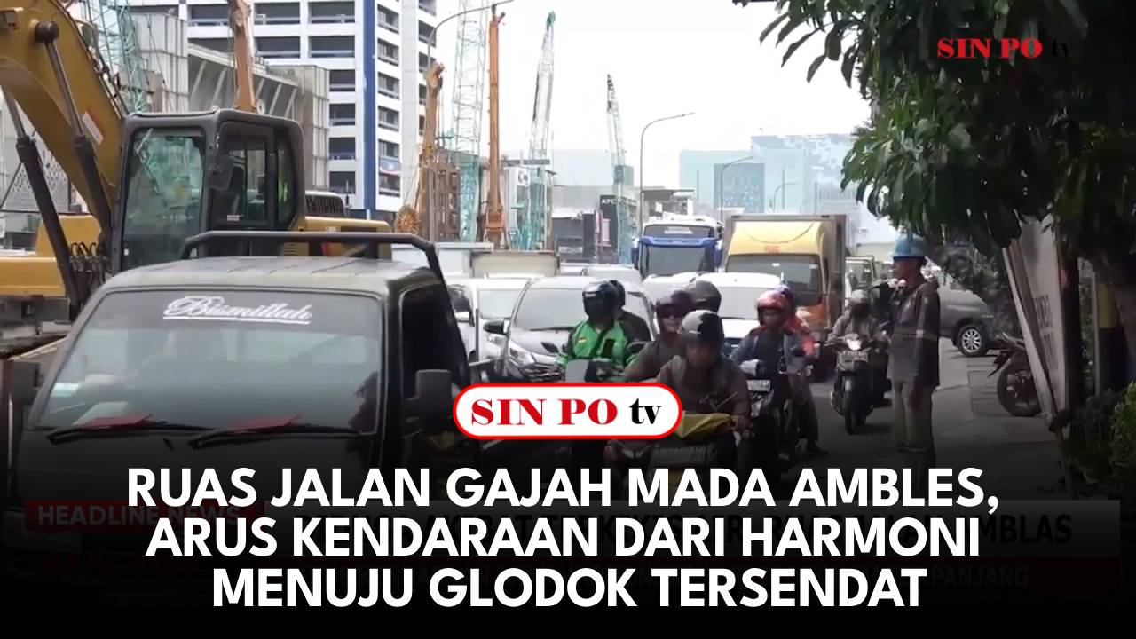 Ruas Jalan Gajah Mada Ambles, Arus Kendaraan Dari Harmoni Menuju Glodok Macet