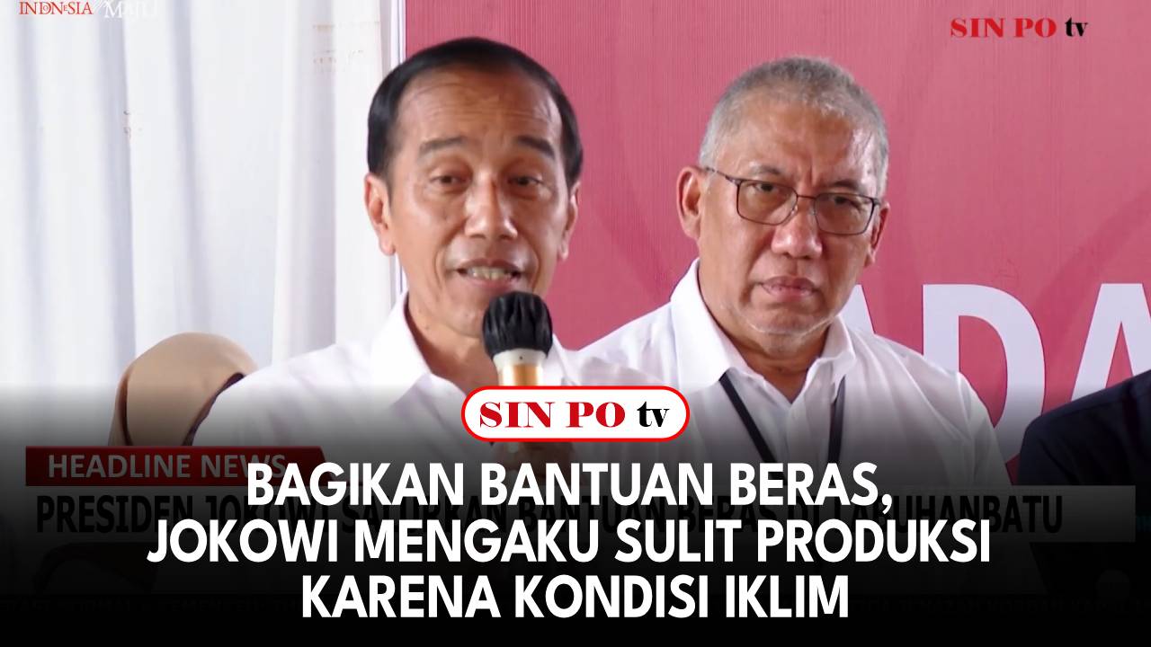 Bagikan Bantuan Beras, Jokowi Mengaku Sulit Produksi Karena Kondisi Iklim