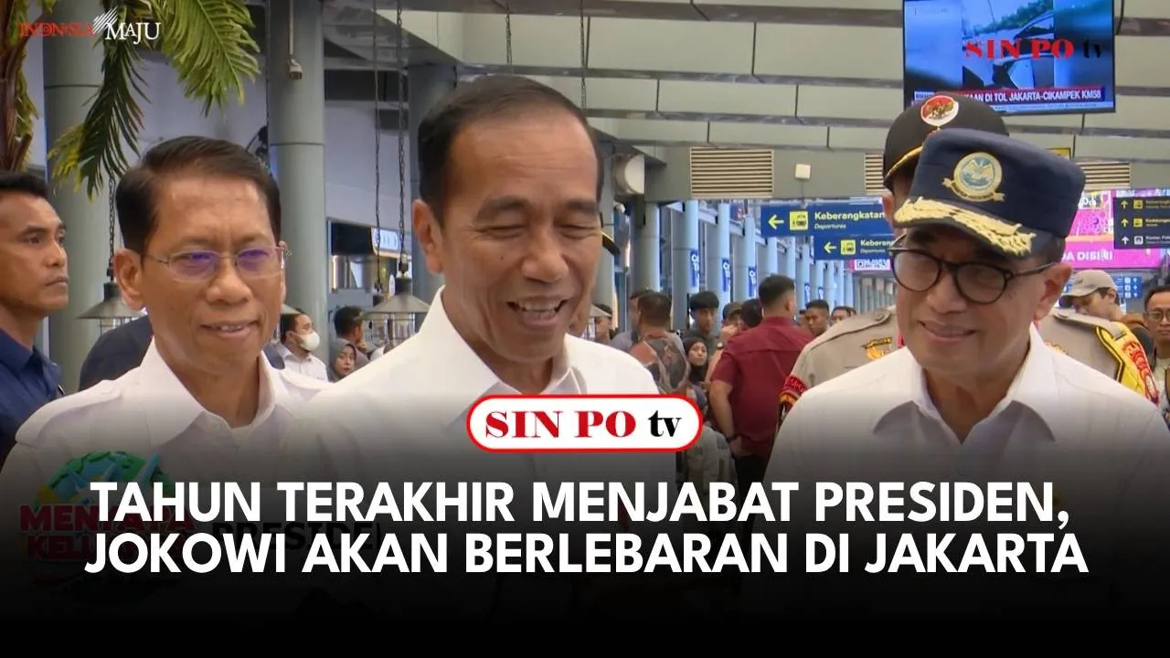 Presiden Joko Widodo mengatakan akan berlebaran di Jakarta hal itu disampaikan usai meninjau kesiapan di Stasiun Pasar Senen Jakarta