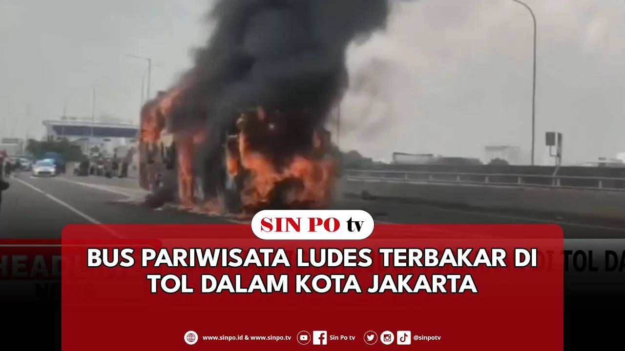 Bus Pariwisata Ludes Terbakar Di Tol Dalam Kota Jakarta