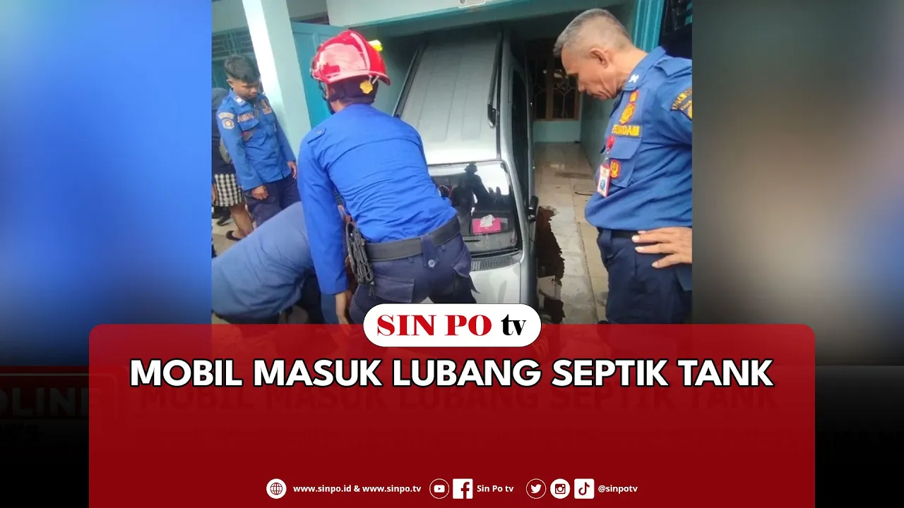 Mobil Masuk Lubang Septik Tank