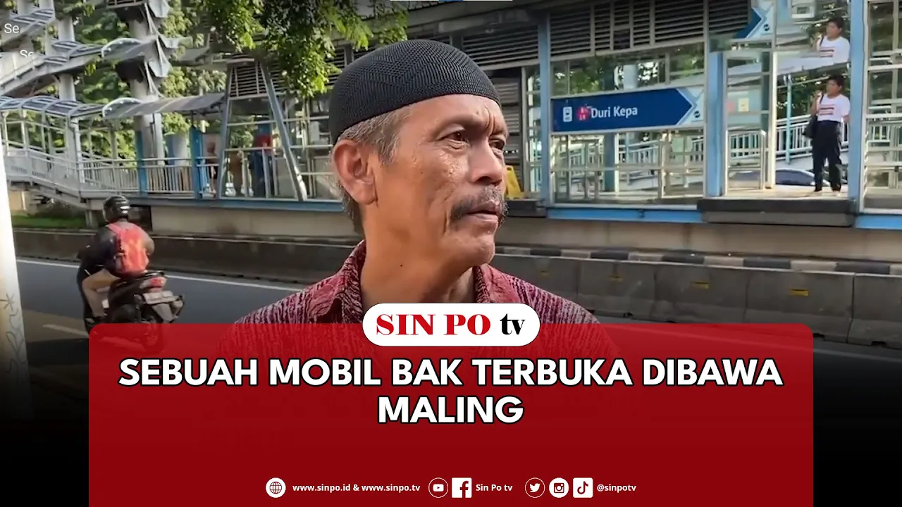 Sebuah Mobil Bak Terbuka Dibawa Maling