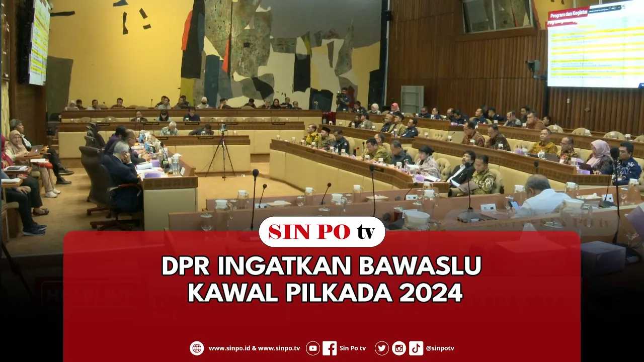 Komisi II DPR RI mengingatkan Bawaslu untuk mengawal pelaksanaan Pilkada sererentak dengan baik. Bawaslu diminta untuk lebih pro aktif dalam melakukan pengawasan demi menjaga demokrasi Indonesia.