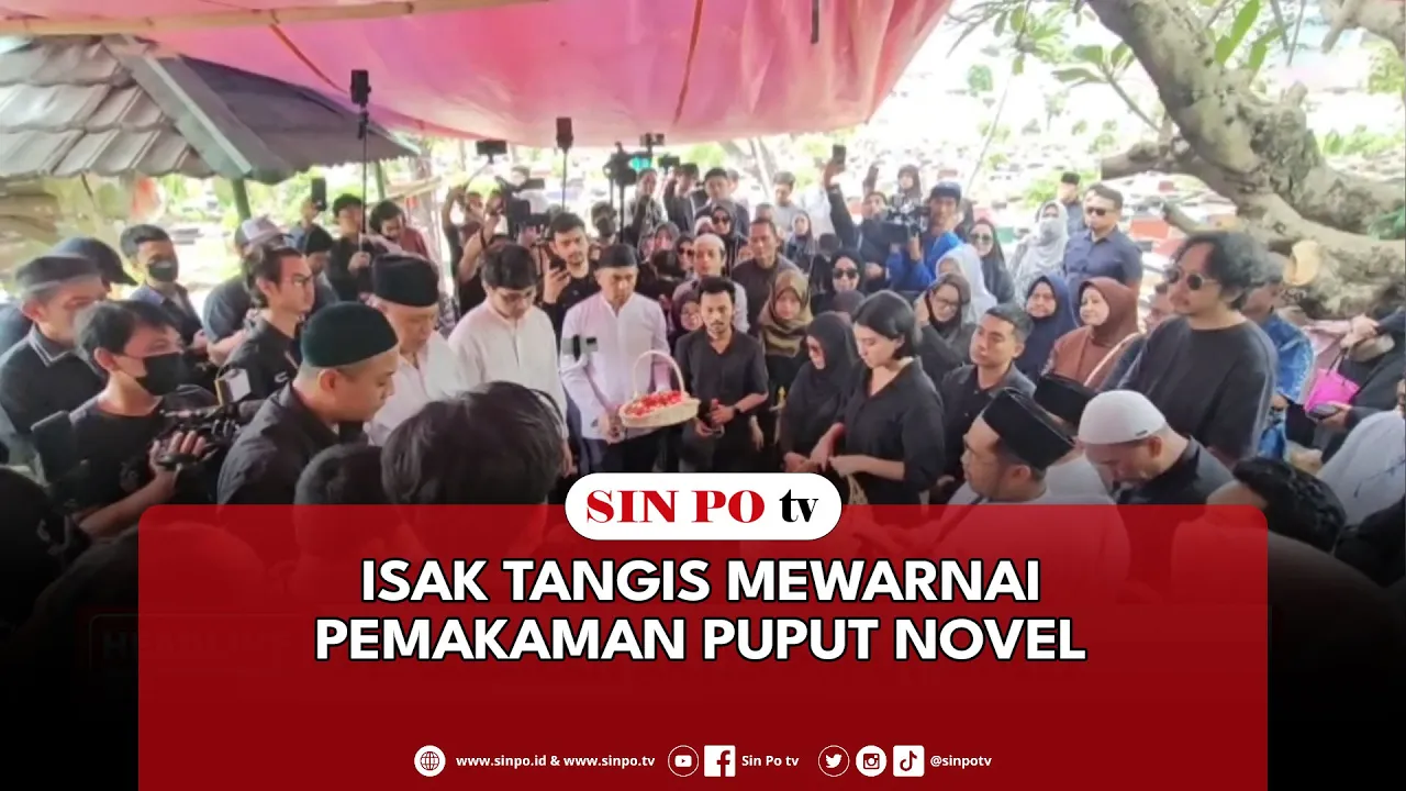 Isak Tangis Mewarnai Pemakaman Puput Novel