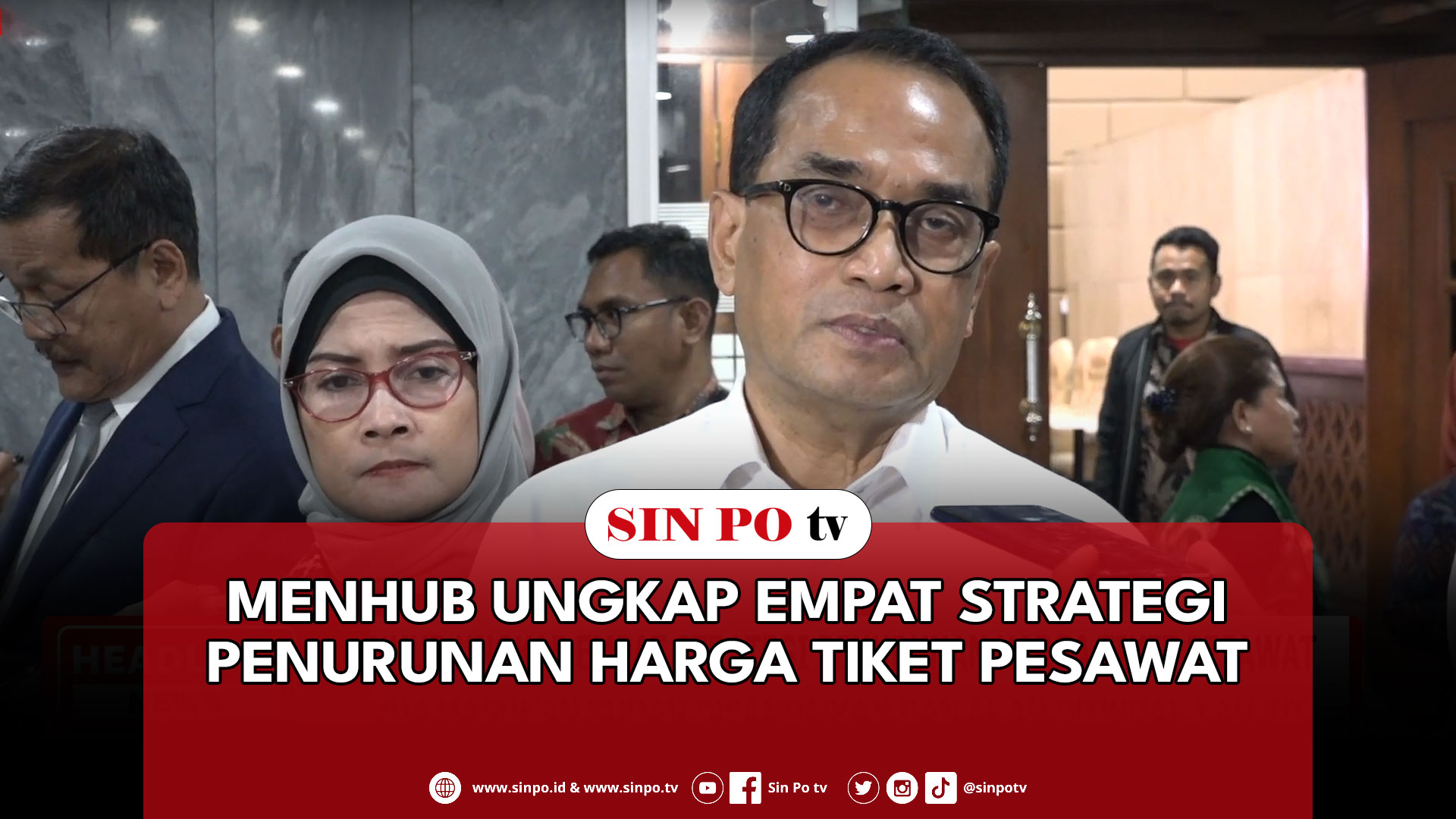 Menhub Ungkap Empat Strategi Penurunan Harga Tiket Pesawat
