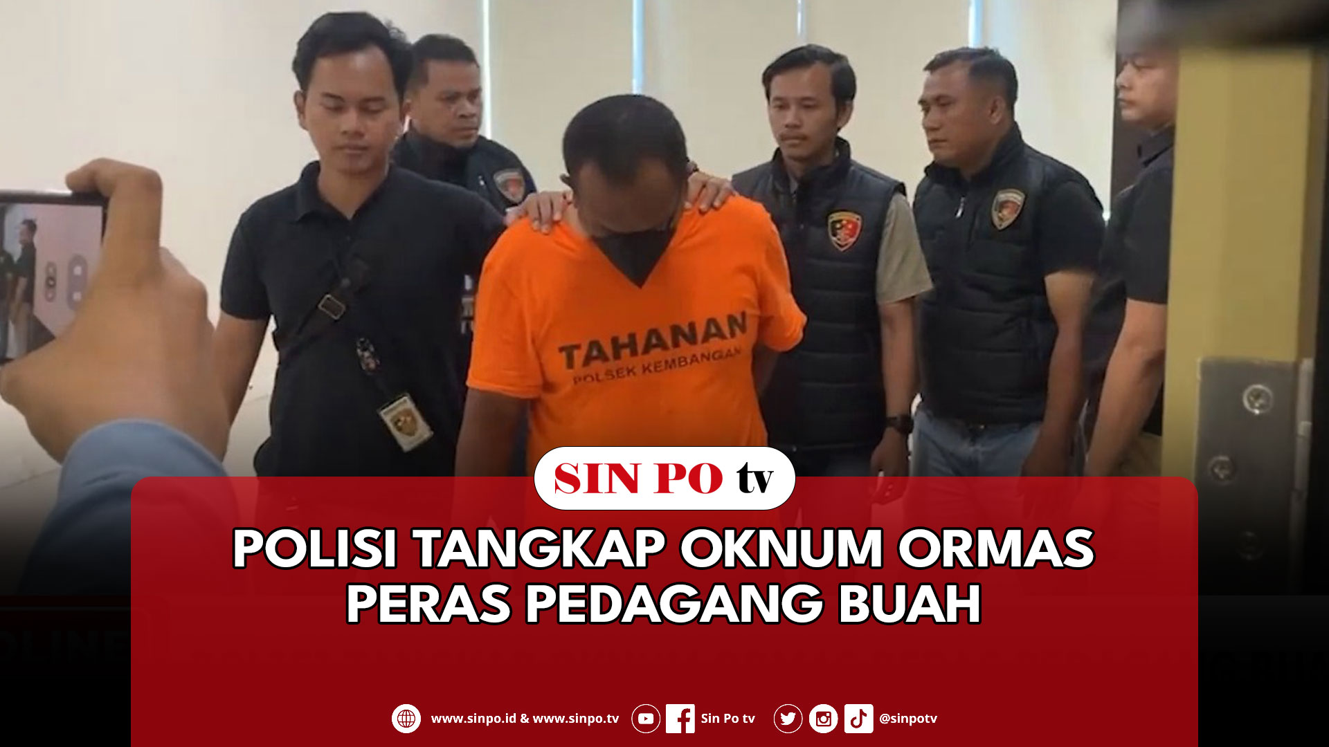 Polisi Tangkap Oknum Ormas Peras Pedagang Buah