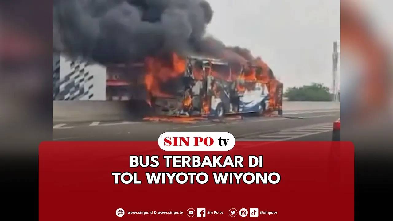 Bus Terbakar Di Tol Wiyoto Wiyono