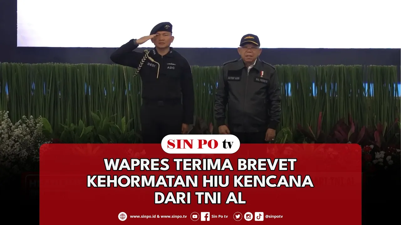 Wapres Terima Brevet Kehormatan Hiu Kencana Dari TNI AL