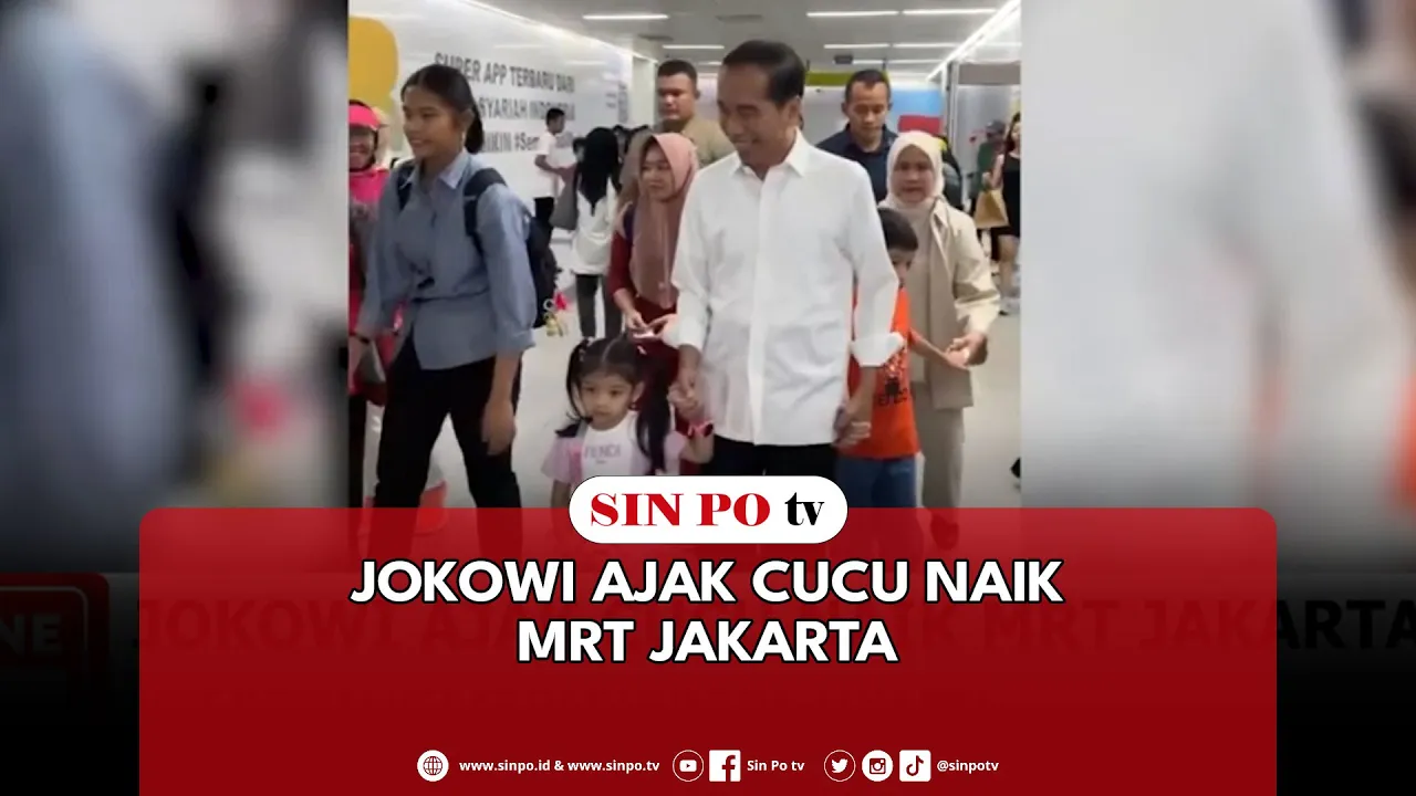 Jokowi Ajak Cucu Naik MRT Jakarta