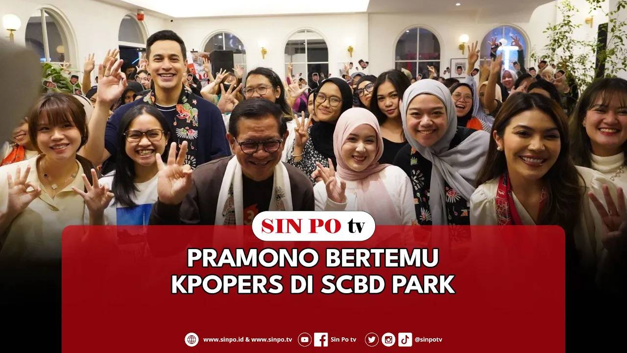 Pramono Bertemu Kpopers Di SCBD Park