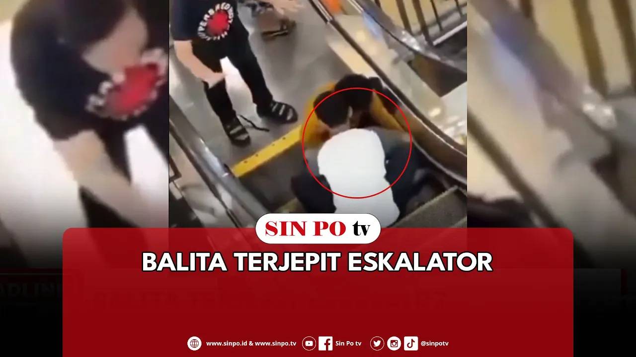 Balita Terjepit Eskalator