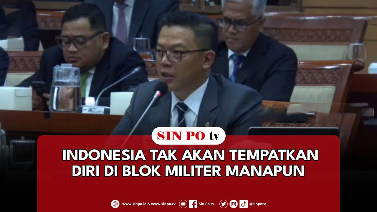 Indonesia Tak Akan Tempatkan Diri Di Blok Militer Manapun