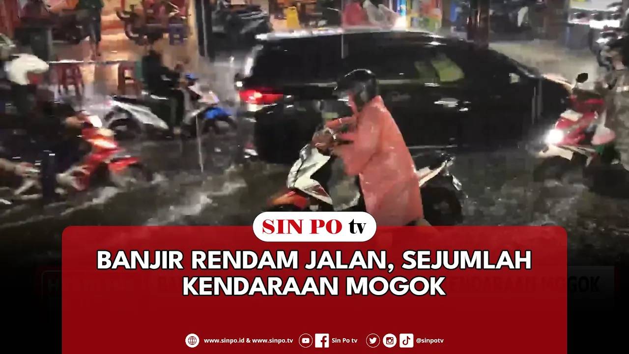 Kebakaran Besar Di Samping Rel Kereta Manggarai