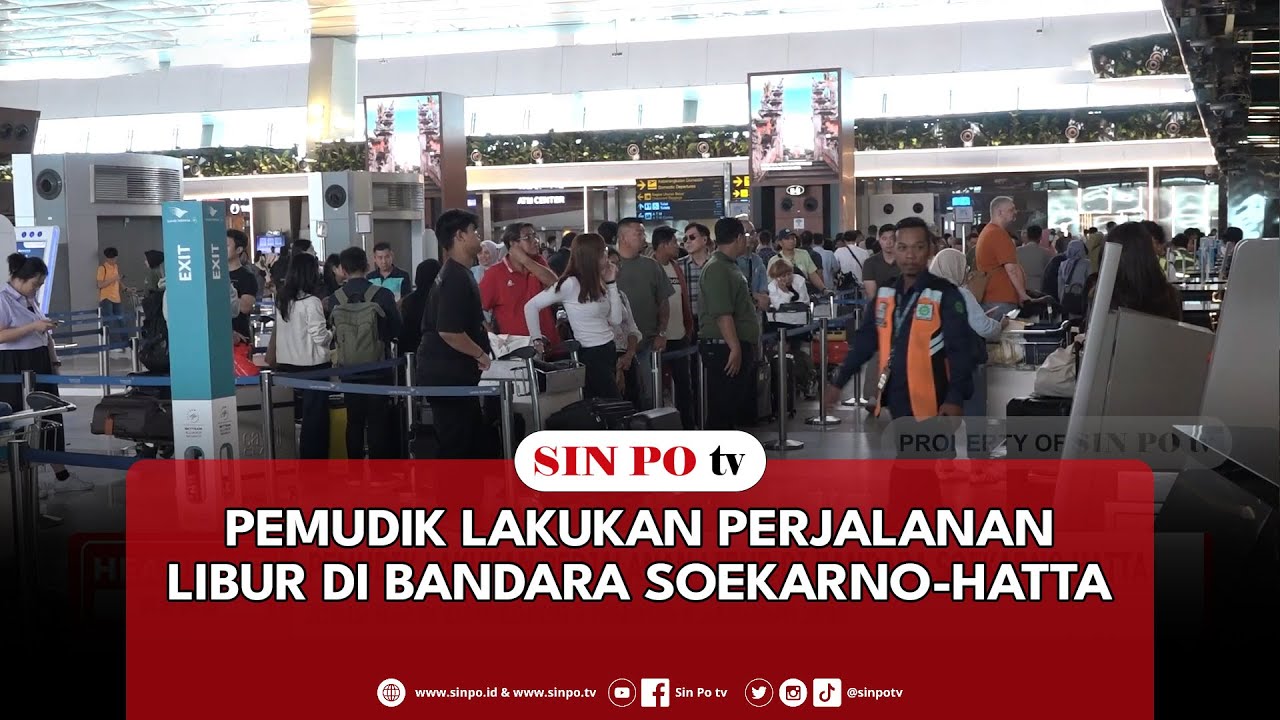 Pemudik Lakukan Perjalanan Libur Di Bandara Soekarno-Hatta