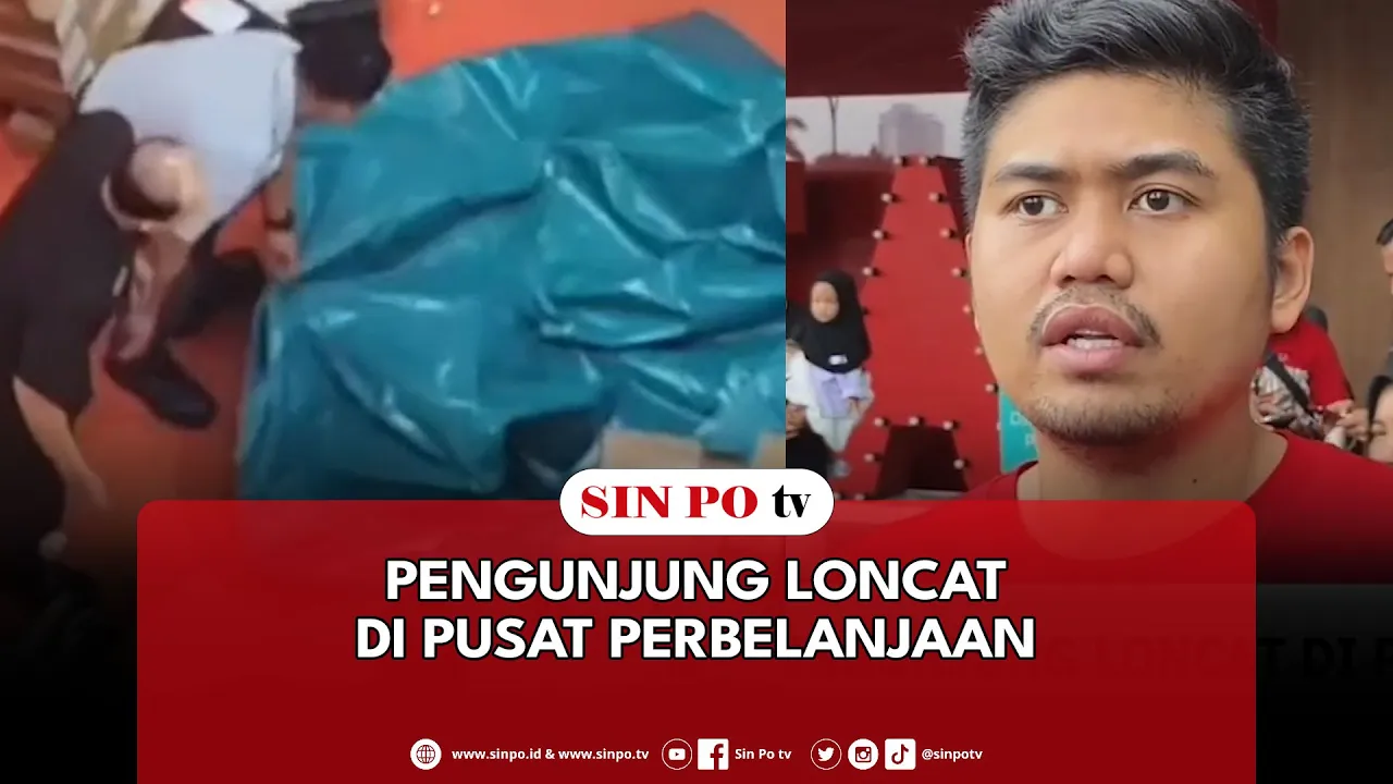 Pengunjung Loncat Di Pusat Perbelanjaan