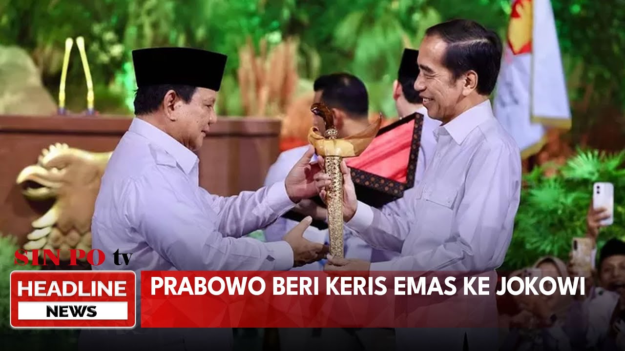 Prabowo Beri Keris Emas Ke Jokowi