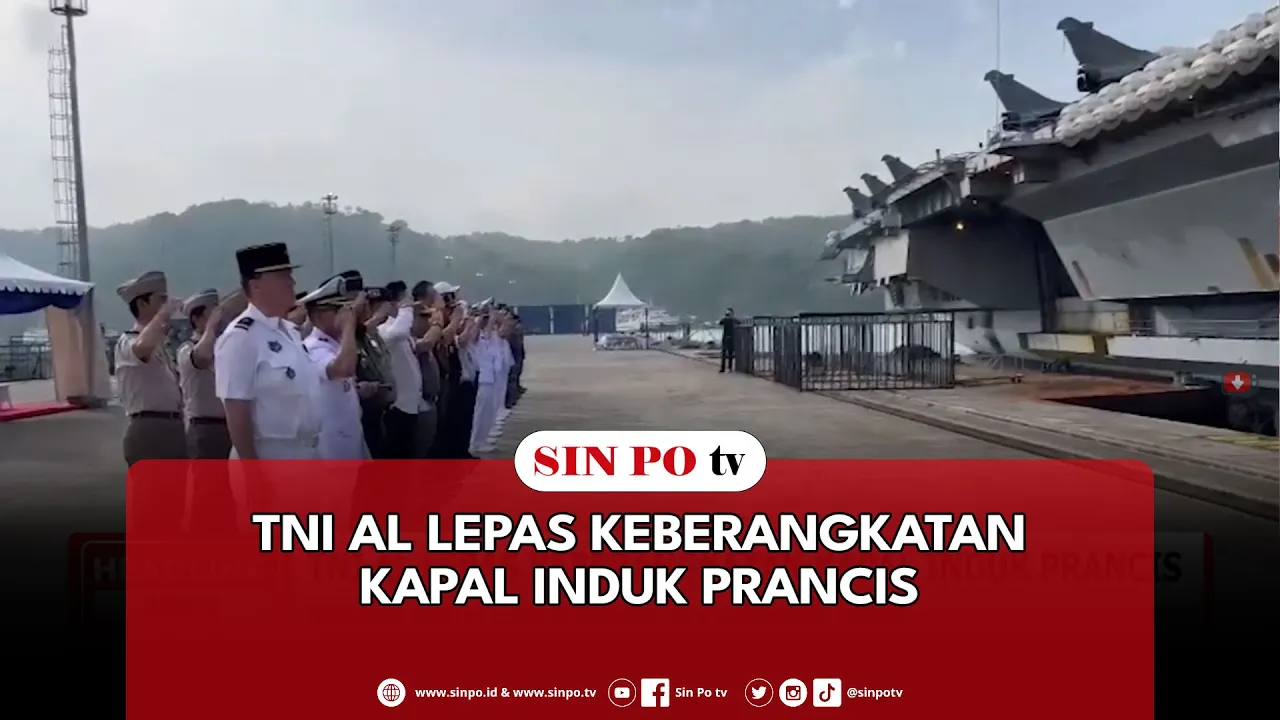TNI AL Lepas Keberangkatan Kapal Induk Prancis
