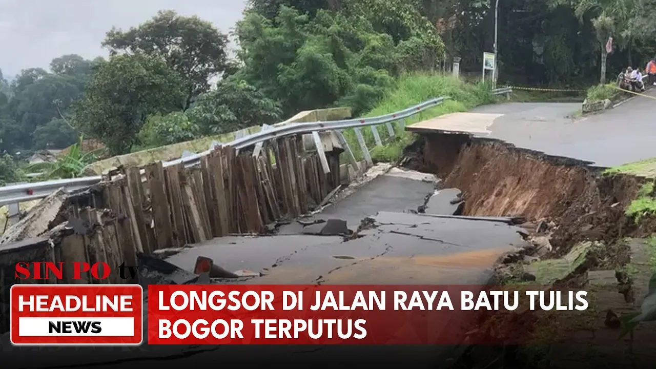 Longsor Di Jalan Raya Batu Tulis Bogor Terputus