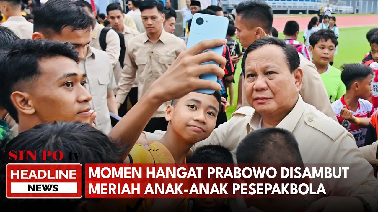 Momen Hangat Prabowo Disambut Meriah Anak-Anak Pesepakbola