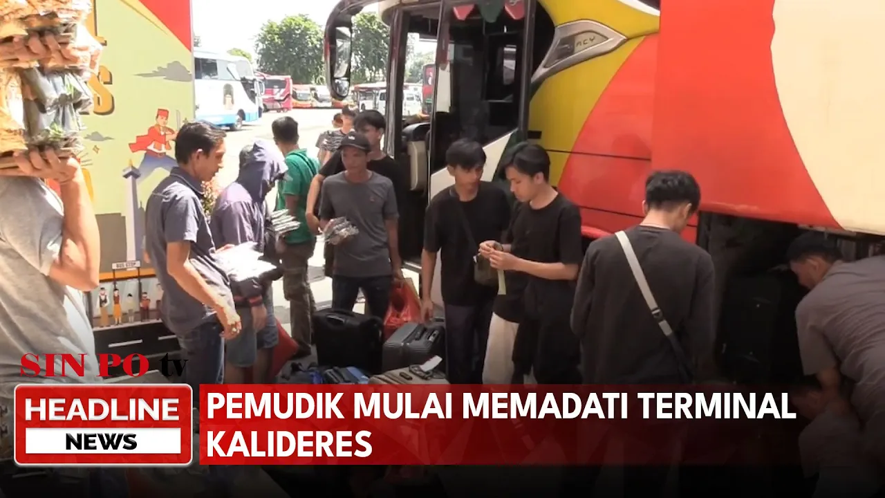 Pemudik Mulai Memadati Terminal Kalideres