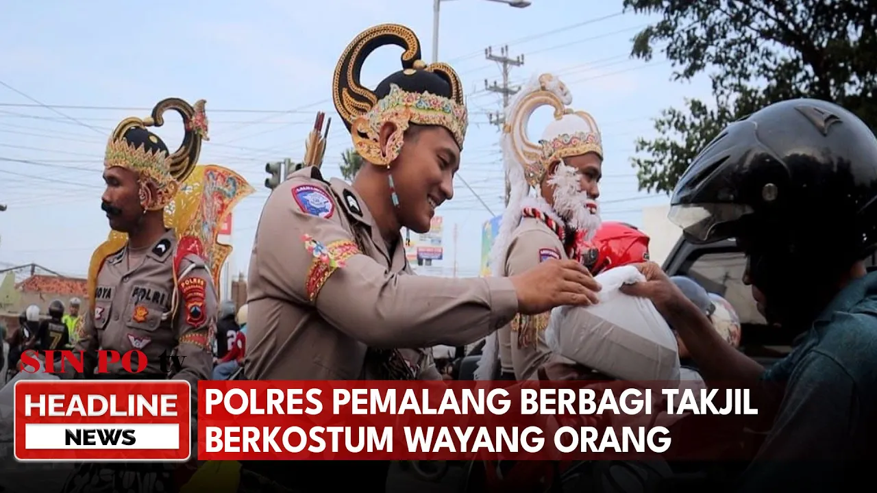 Polres Pemalang Berbagi Takjil Berkostum Wayang Orang