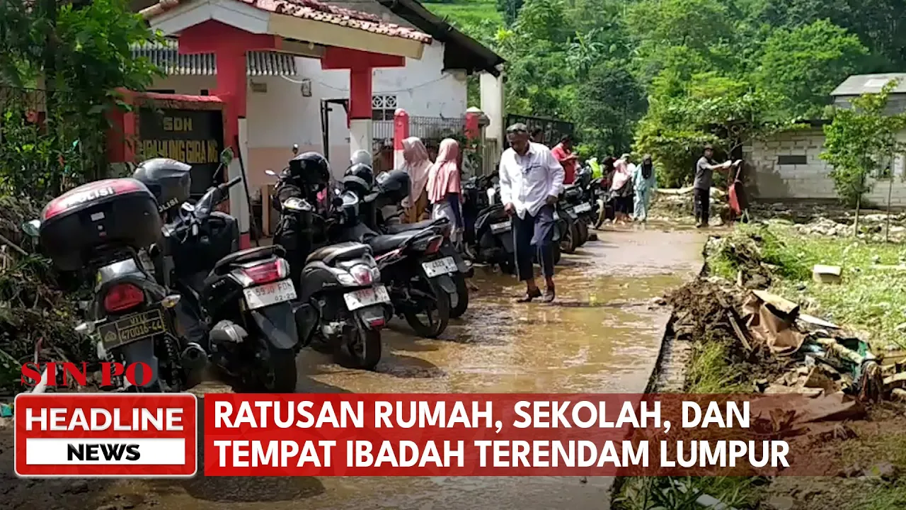 Ratusan Rumah, Sekolah, dan Tempat Ibadah Terendam Lumpur