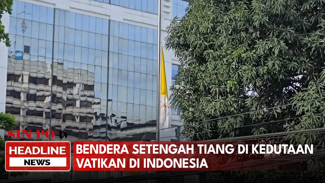 Bendera Setengah Tiang Di Kedutaan Vatikan Di Indonesia