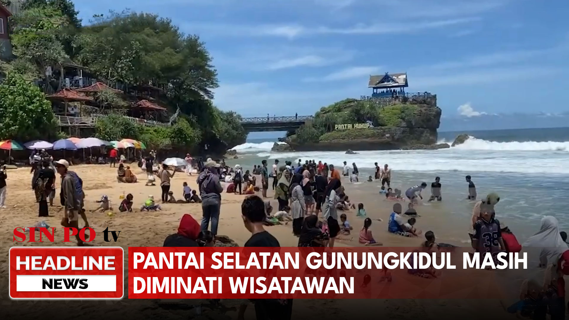 Pantai Selatan Gunungkidul Masih Diminati Wisatawan