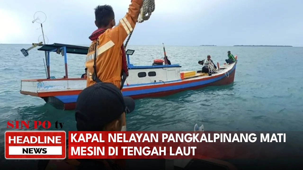 Kapal Nelayan Pangkalpinang Mati Mesin di Tengah Laut