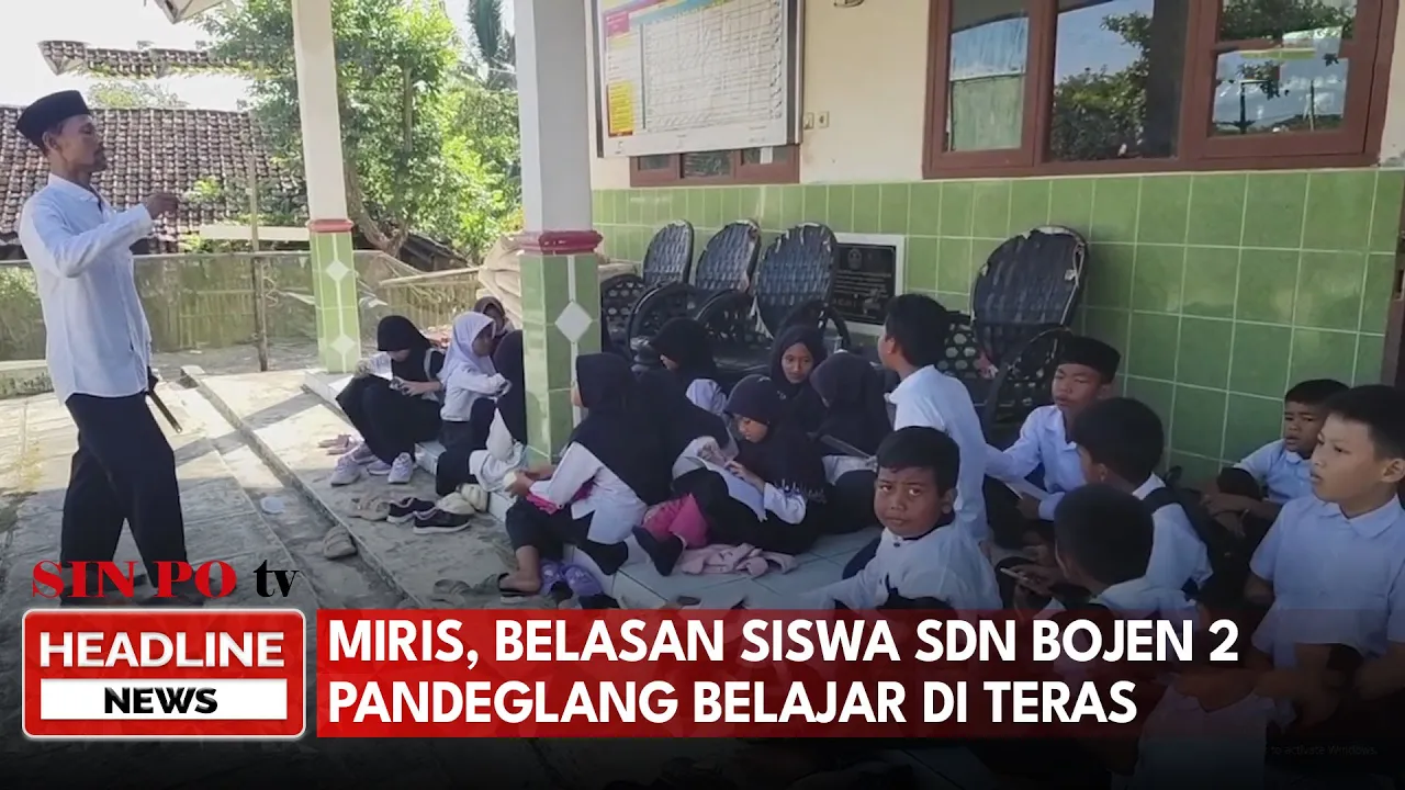 Miris, Belasan Siswa SDN Bojen 2 Pandeglang Belajar Di Teras