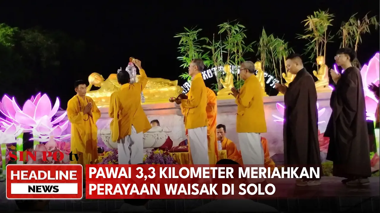 Pawai 3,3 Kilometer Meriahkan Perayaan Waisak Di Solo