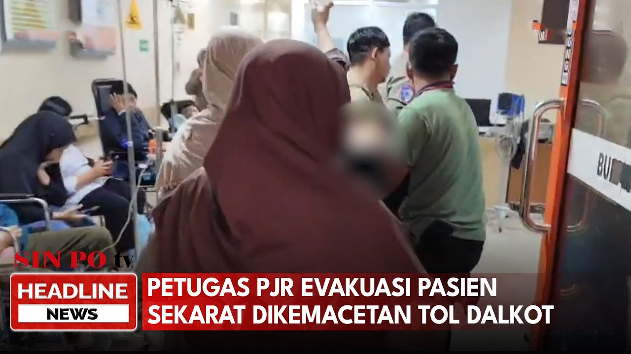 Petugas PJR Evakuasi Pasien Sekarat Dikemacetan Tol Dalkot