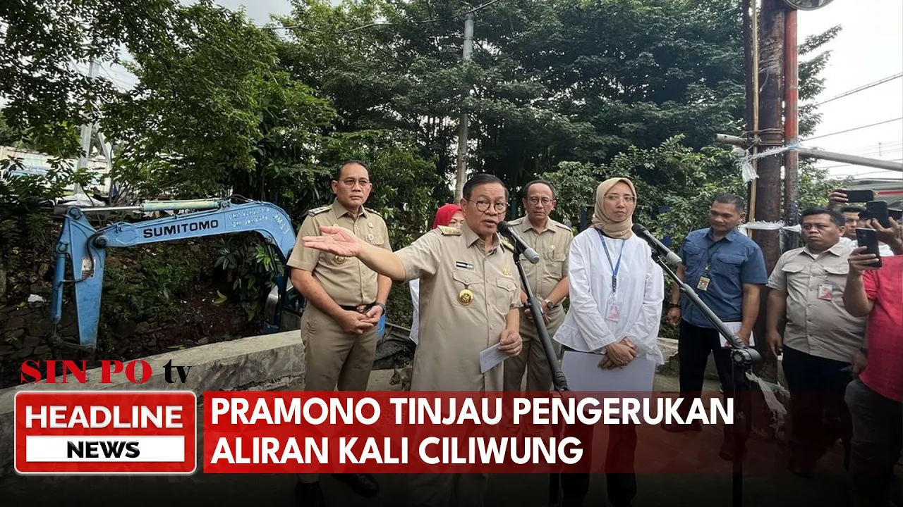 Pramono Tinjau Pengerukan Aliran Kali Ciliwung