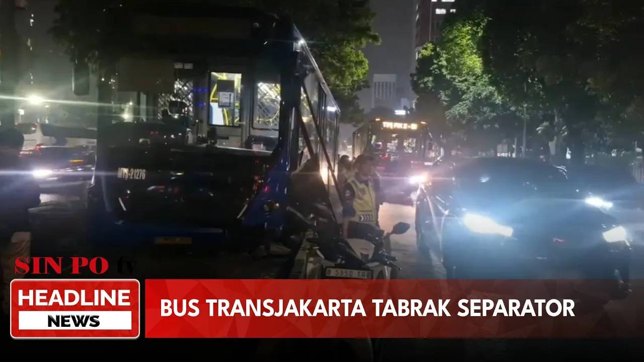 Diduga Sopir Mengantuk, Bus Transjakarta Tabrak Separator Satu Orang Terluka