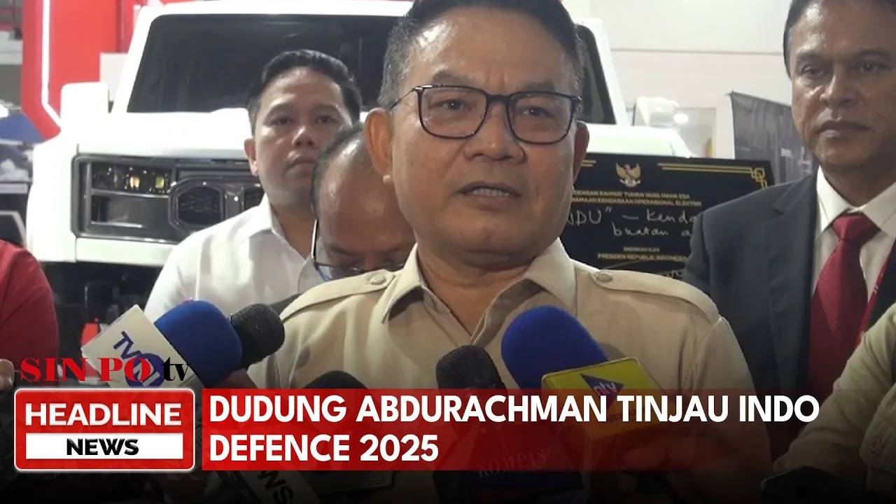 Dudung Abdurachman Tinjau Indo Defence 2025
