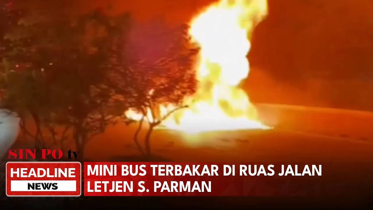 Mini Bus Terbakar Di Ruas Jalan Letjen S. Parman