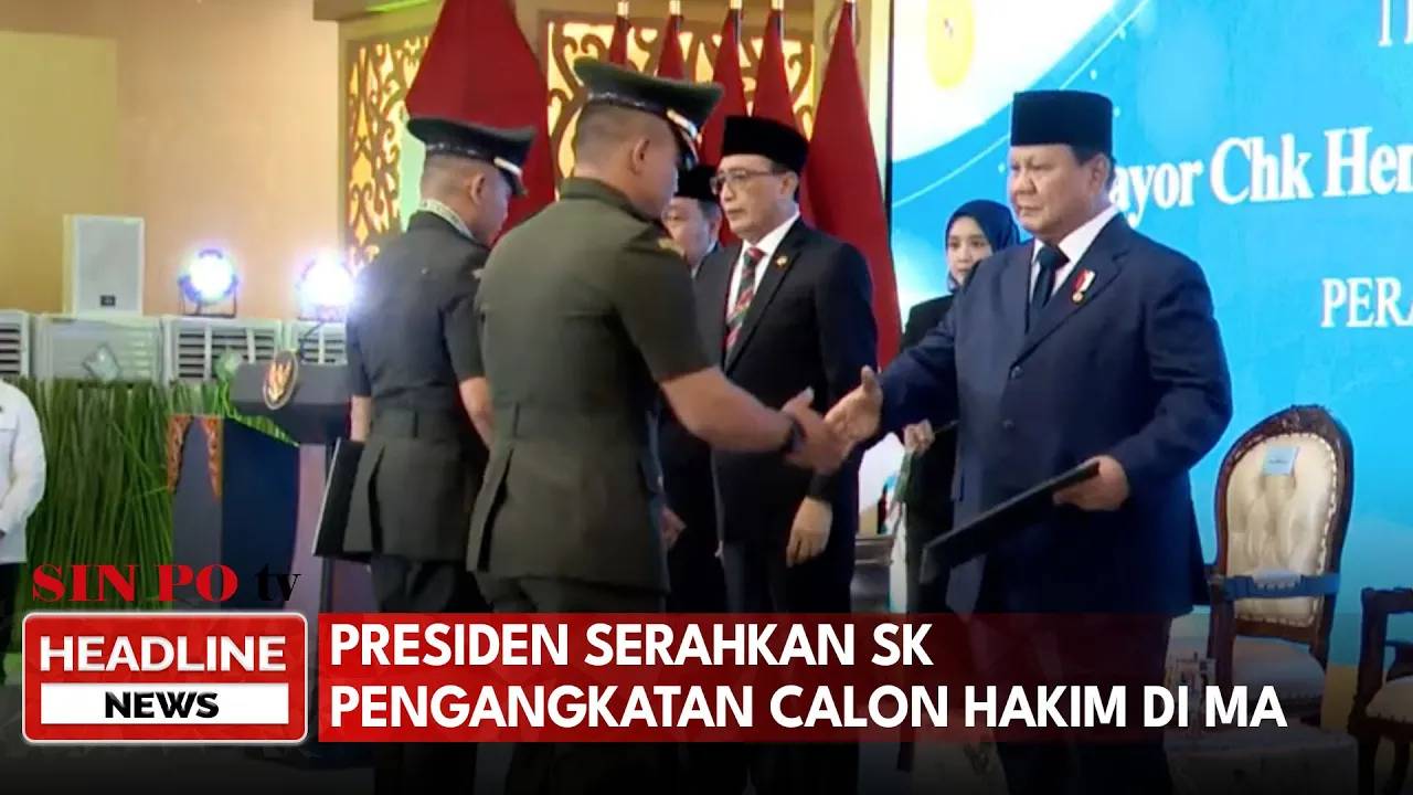 Presiden Serahkan SK Pengangkatan Calon Hakim di MA