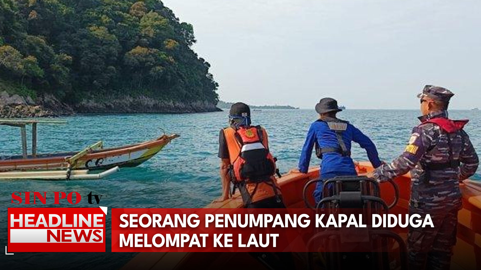 Seorang Penumpang Kapal Diduga Melompat ke Laut