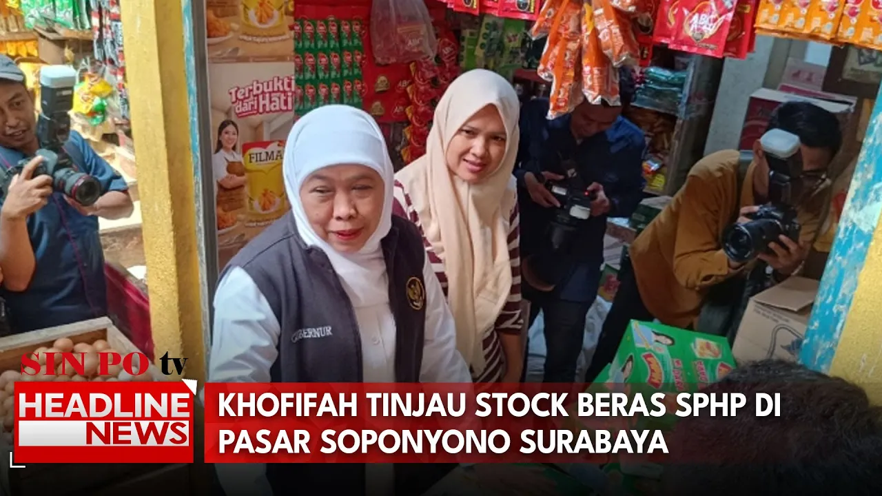 Khofifah Tinjau Stock Beras SPHP Di Pasar Soponyono Surabaya