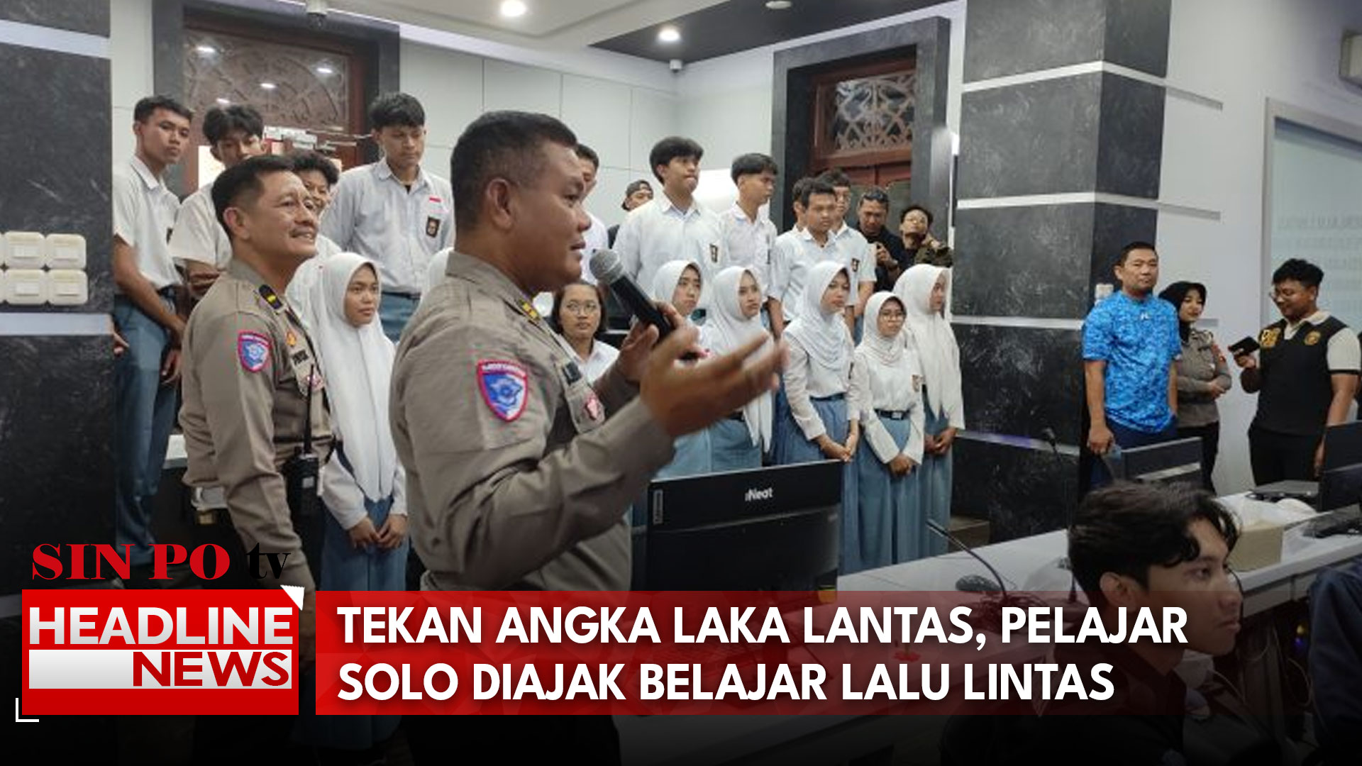 Tekan Angka Laka Lantas, Pelajar Solo Diajak Belajar Lalu Lintas Hingga Pembuatan SIM
